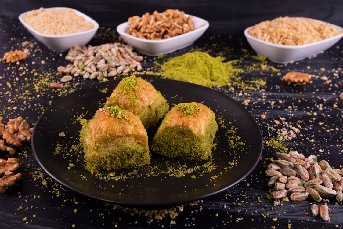free-photo-of-turkish-baklava-dessert